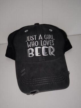 Criss Cross Hat, Black Hat -  "Just A Girl Who Loves Beer"